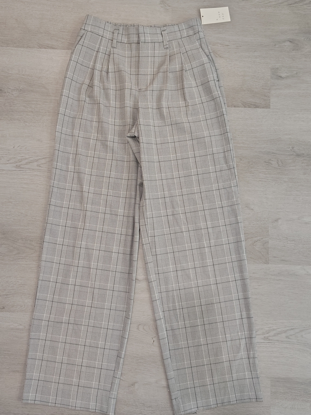 A New Day Gray Straight-Leg Dress Pants. Size 2 New With Tags Waist- 27 Inches
